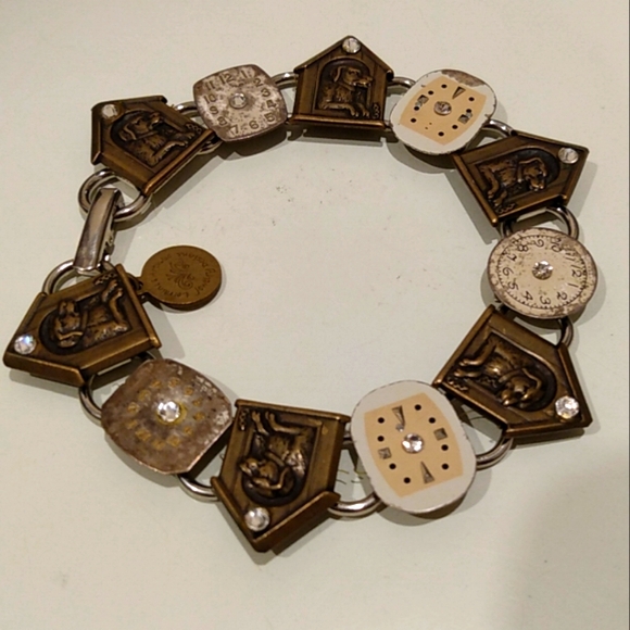 Lorraine Frances DOGGIE TIME OUT Bracelet Artistic Watch Face Dog Jewelry GIFT - Picture 1 of 7